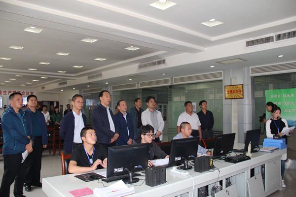 市安委辦主任、安監(jiān)局局長李永宏一行到隴運集團公司檢查指導工作